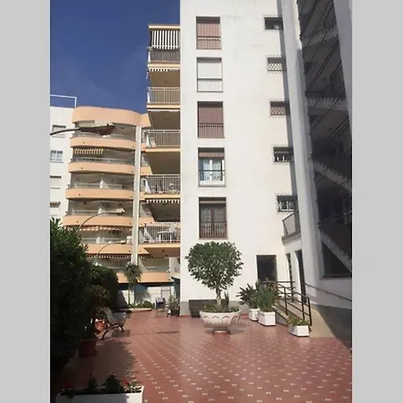 Apartment Apartamento Para 6 Personas Centro Turistico Y Playas Salou